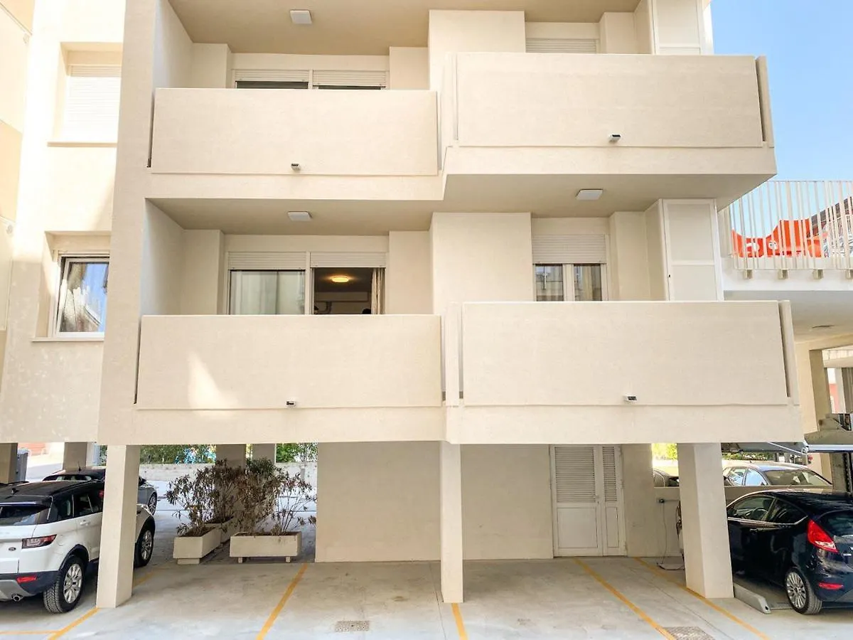 Apartment Appartamento 1 Caorle Italy